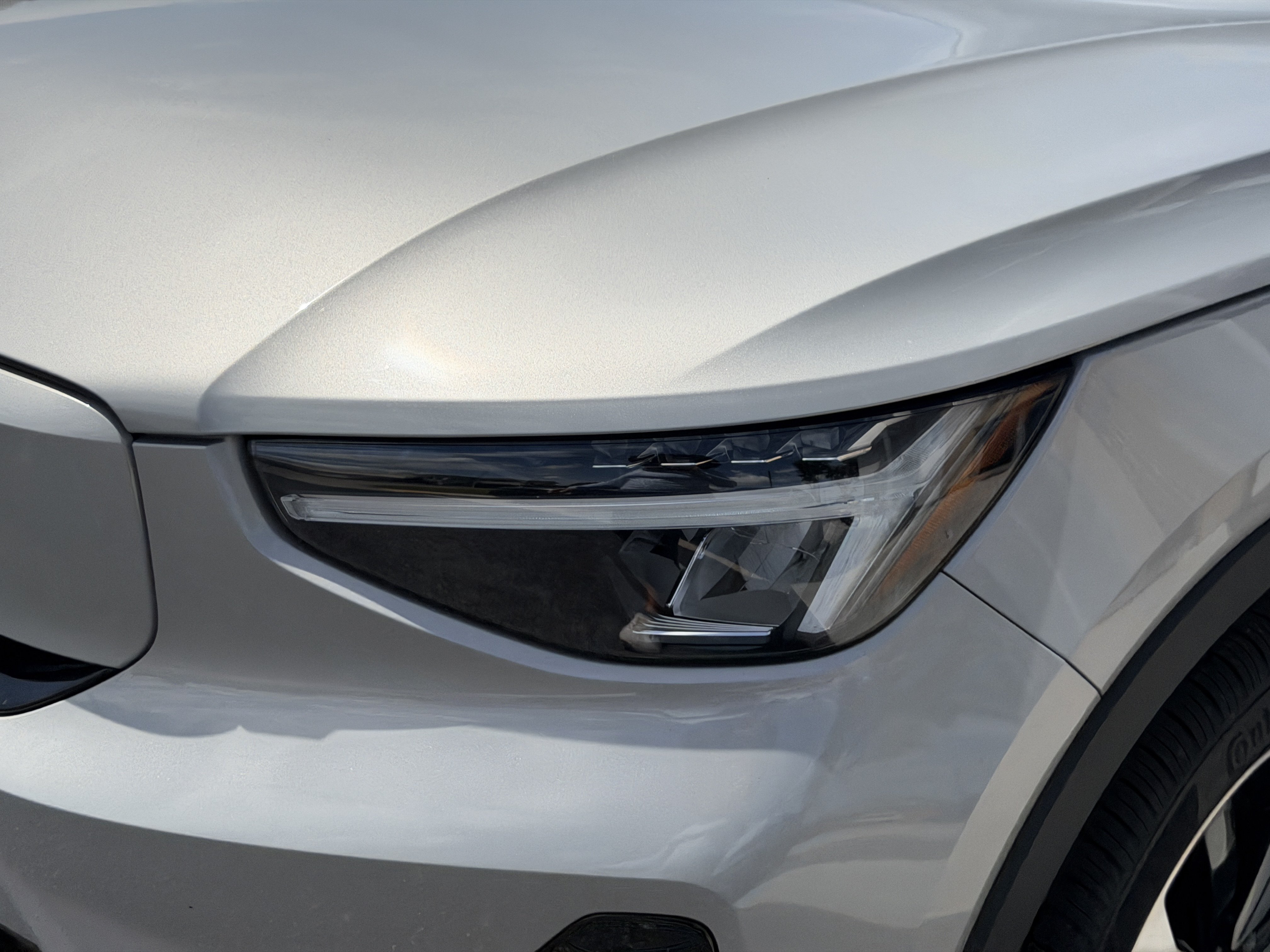 Certified 2023 Volvo C40 Recharge Core AWD/4WD image 8