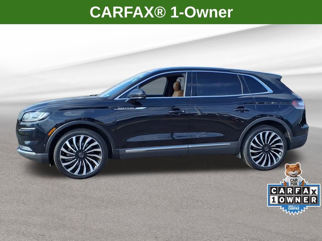 Used 2022 Lincoln Nautilus Black Label w/ Cargo Utility Package image 2