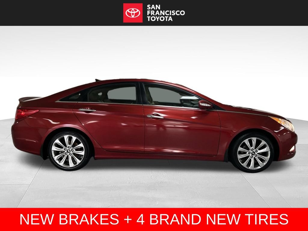 Used 2012 Hyundai Sonata Limited w/ Navigation Pkg FWD image 6