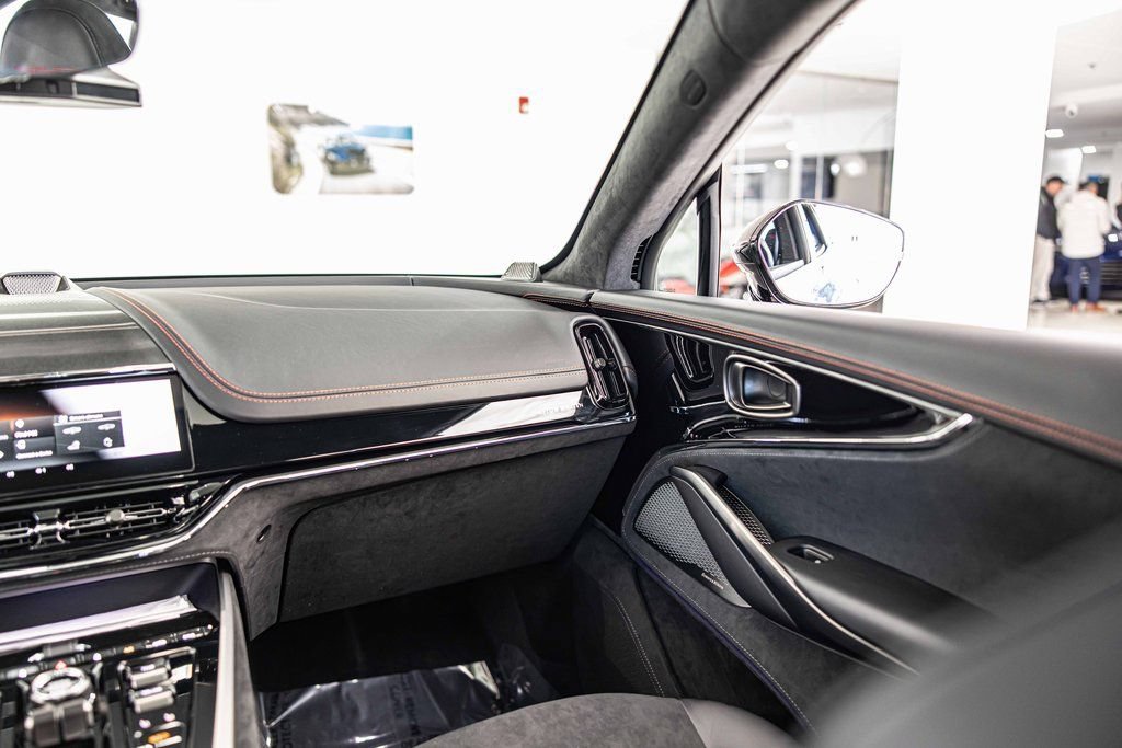 New 2026 Aston Martin DBX 707 AWD/4WD image 39