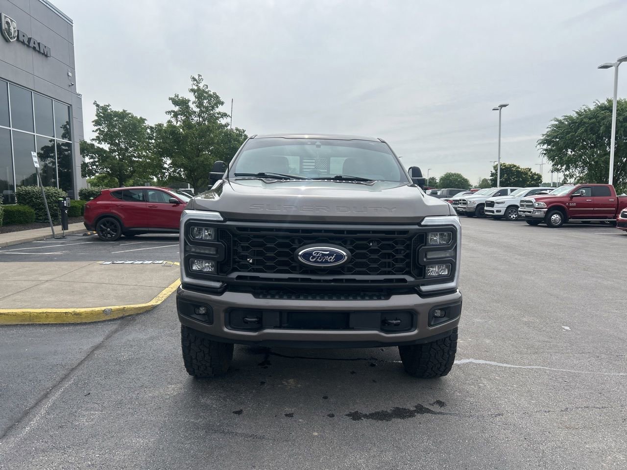Used 2023 Ford F250 XLT w/ XLT Premium Package AWD/4WD image 8