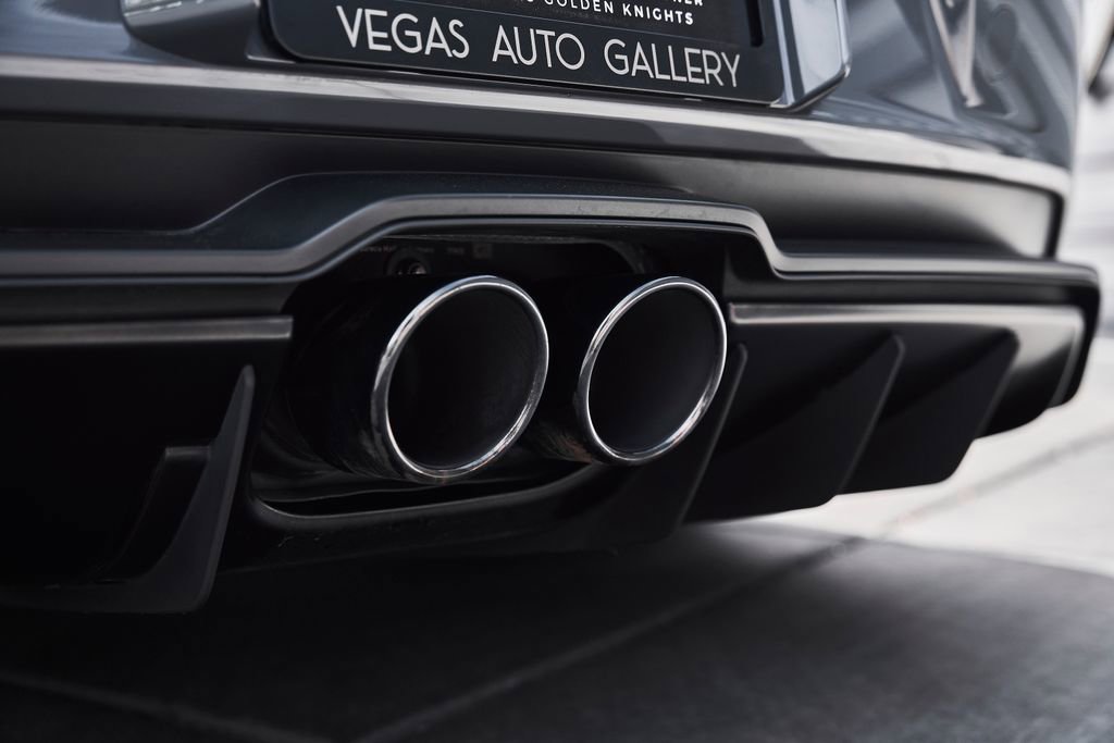 Used 2025 Porsche 911 GT3 RWD image 18