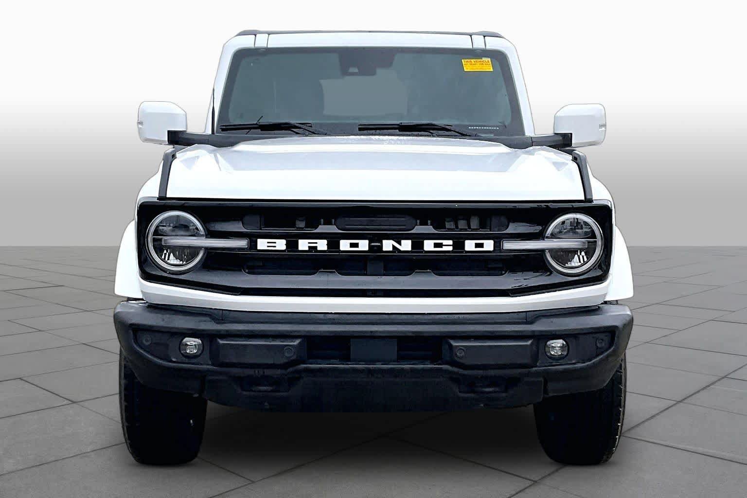 Used 2024 Ford Bronco Outer Banks AWD/4WD image 4