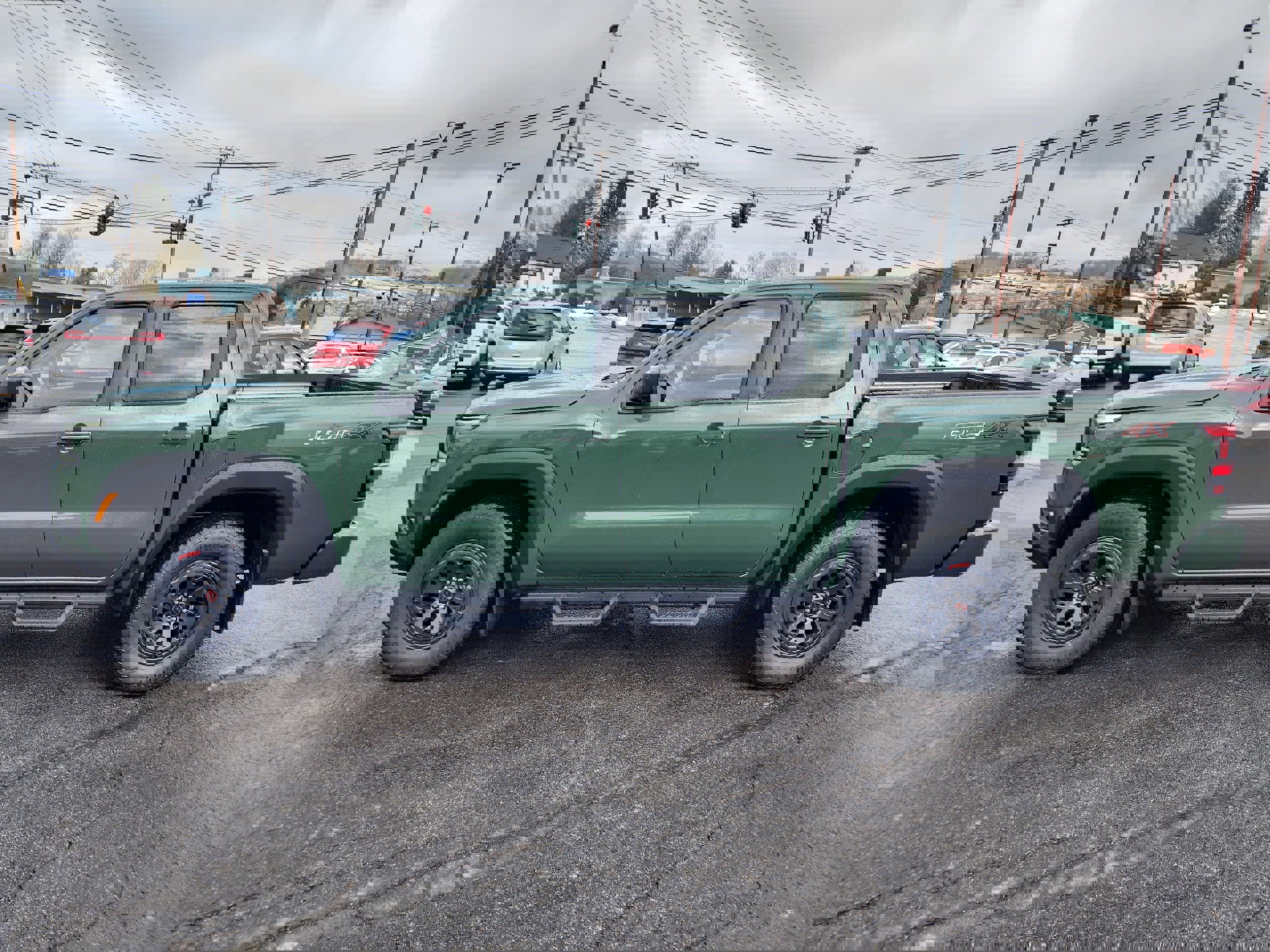 New 2026 Nissan Frontier PRO-4X w/ Pro-4x Convenience Package image 5