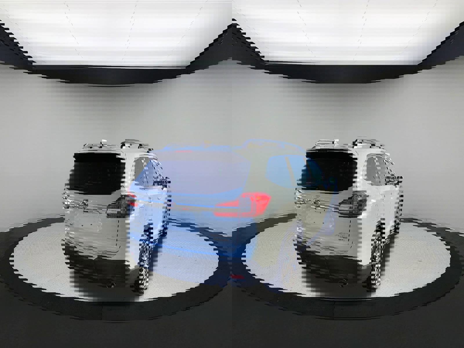 Used 2022 Subaru Ascent Limited w/ Technology Package image 8