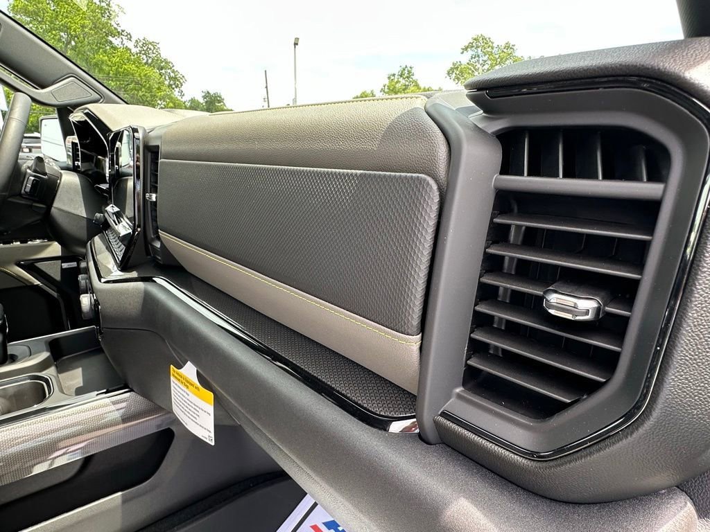 New 2026 Chevrolet Silverado 1500 ZR2 AWD/4WD image 17