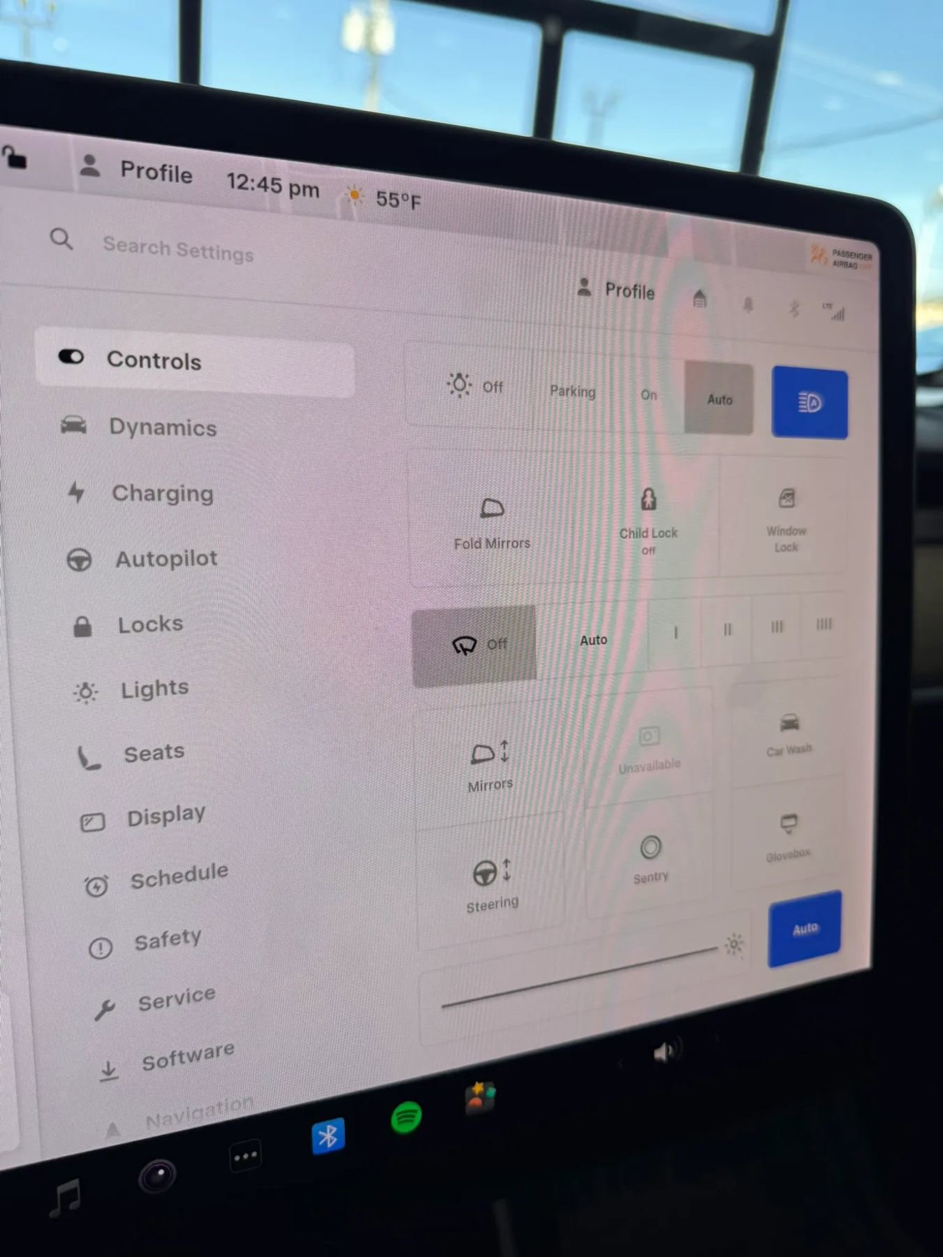 Used 2020 Tesla Model Y Long Range image 30