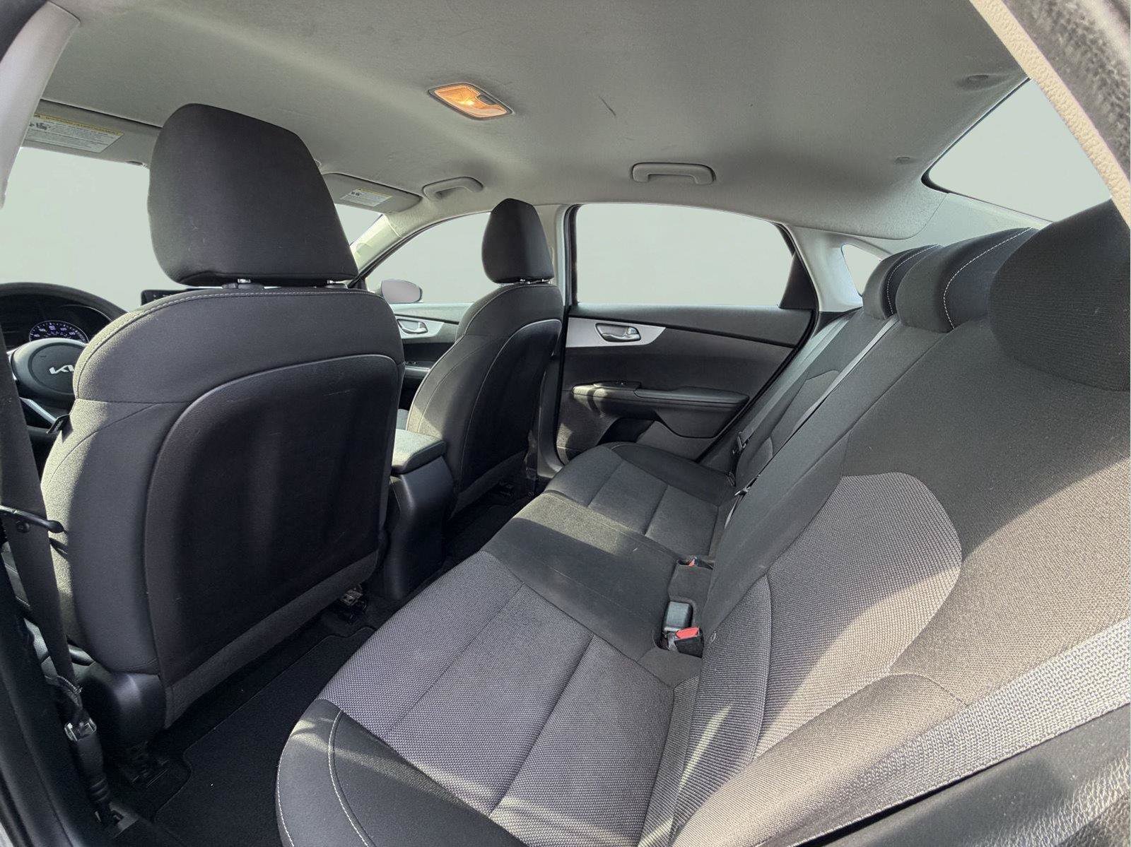 Used 2022 Kia Forte LXS FWD image 20
