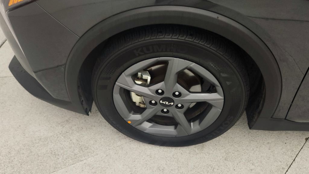 Used 2025 Kia K4 FWD image 27