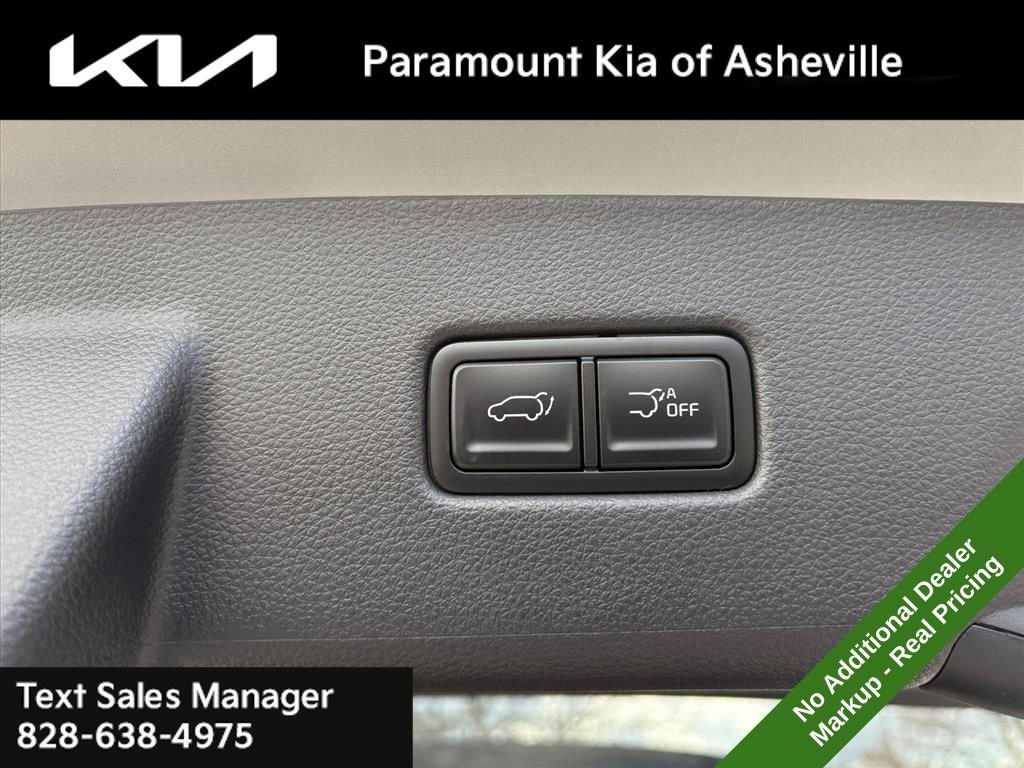 New 2026 Kia Carnival EX FWD image 28