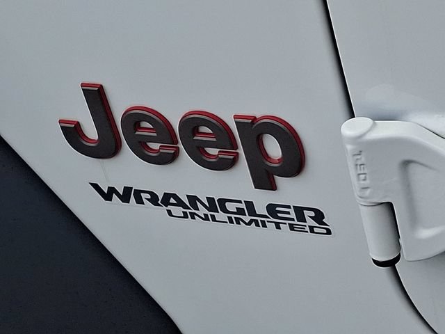 Used 2018 Jeep Wrangler Unlimited Rubicon AWD/4WD image 32