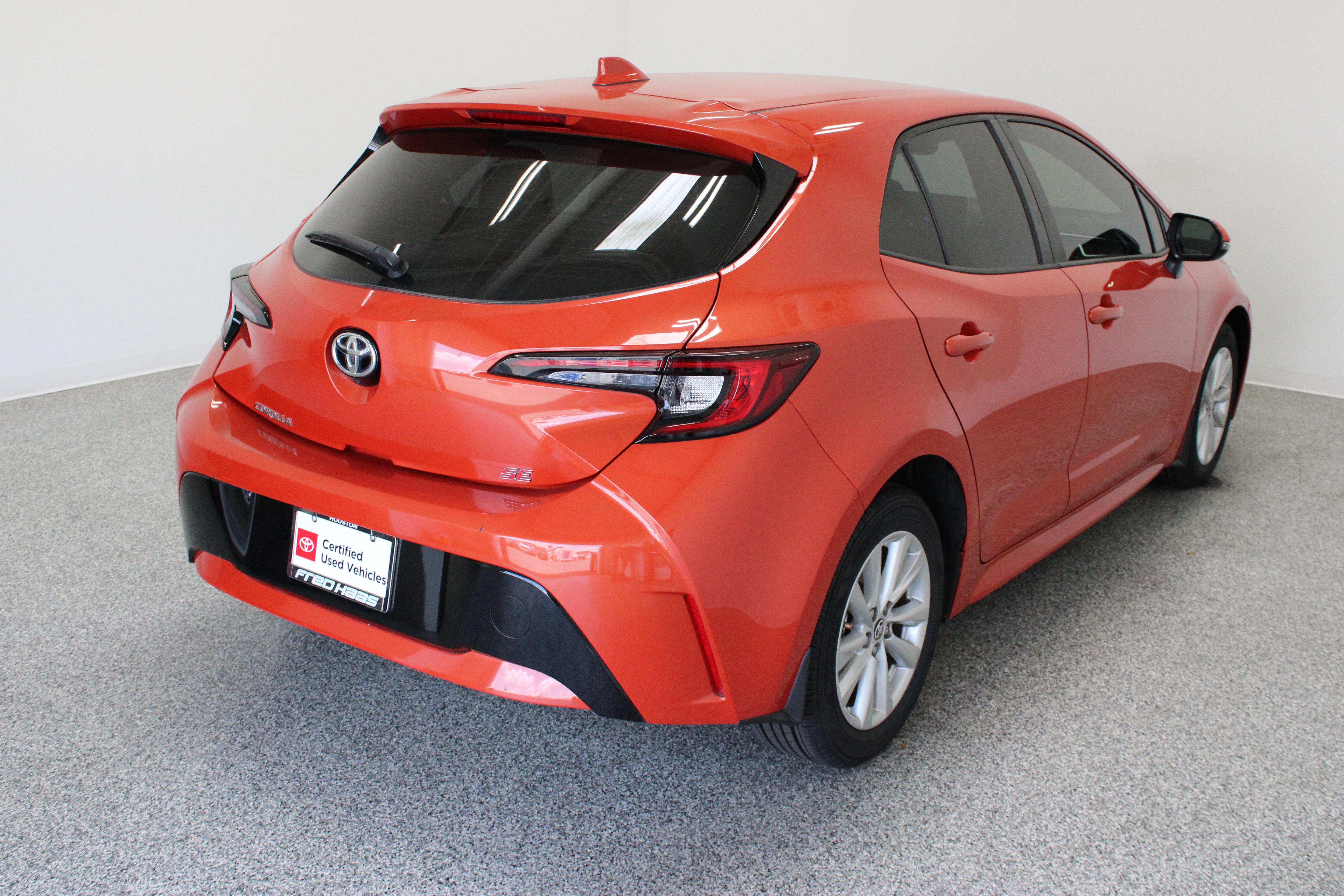 Certified 2024 Toyota Corolla SE FWD image 7