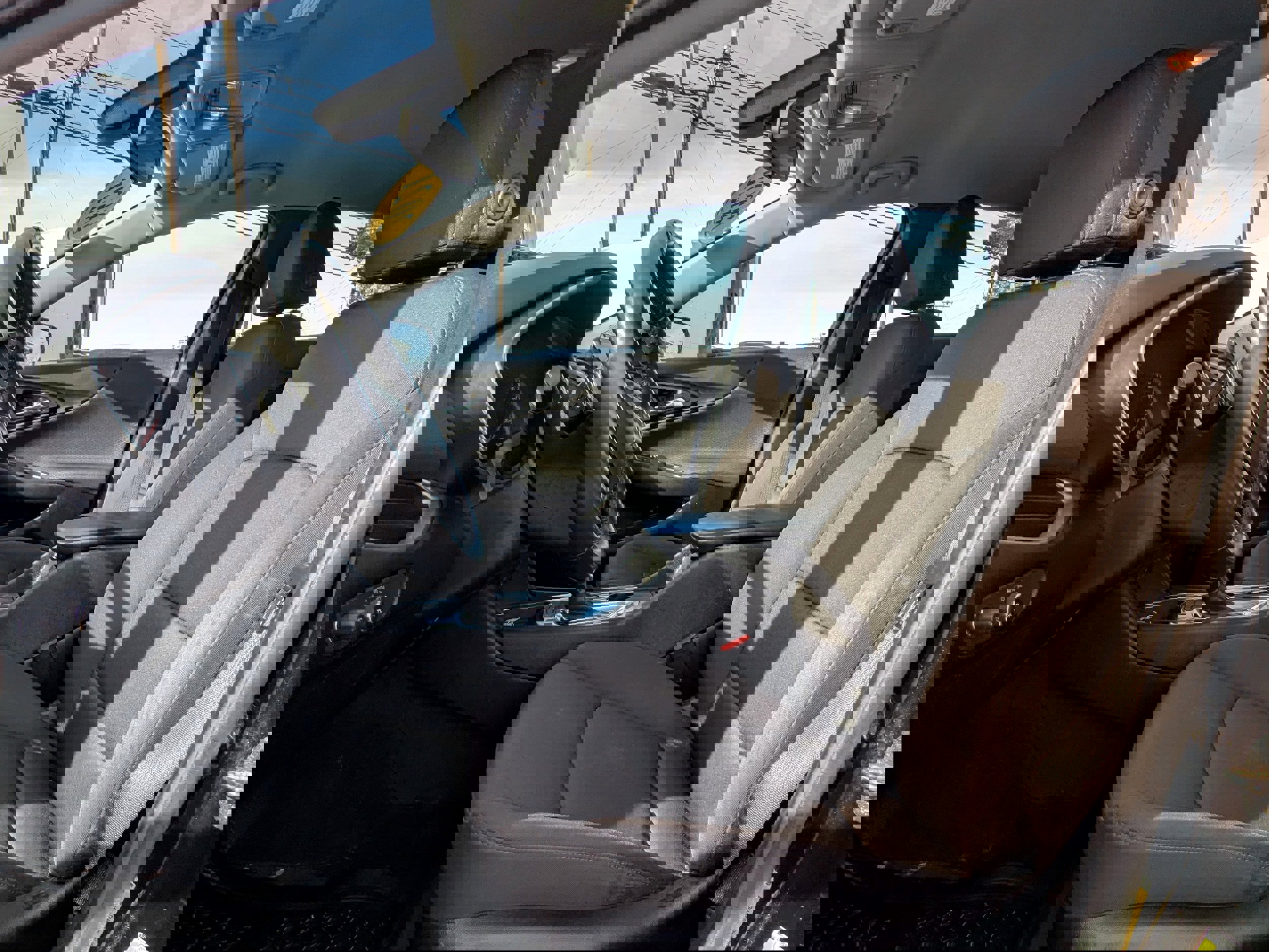 Used 2021 Chevrolet Malibu RS FWD image 2