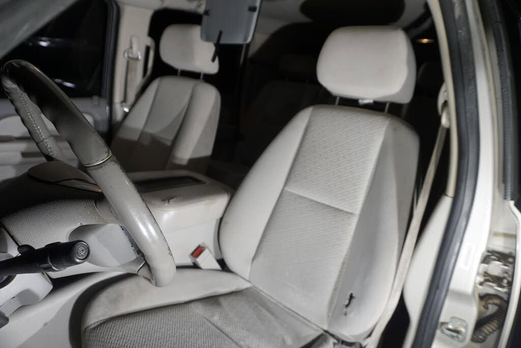 Used 2007 GMC Yukon XL SLE image 9