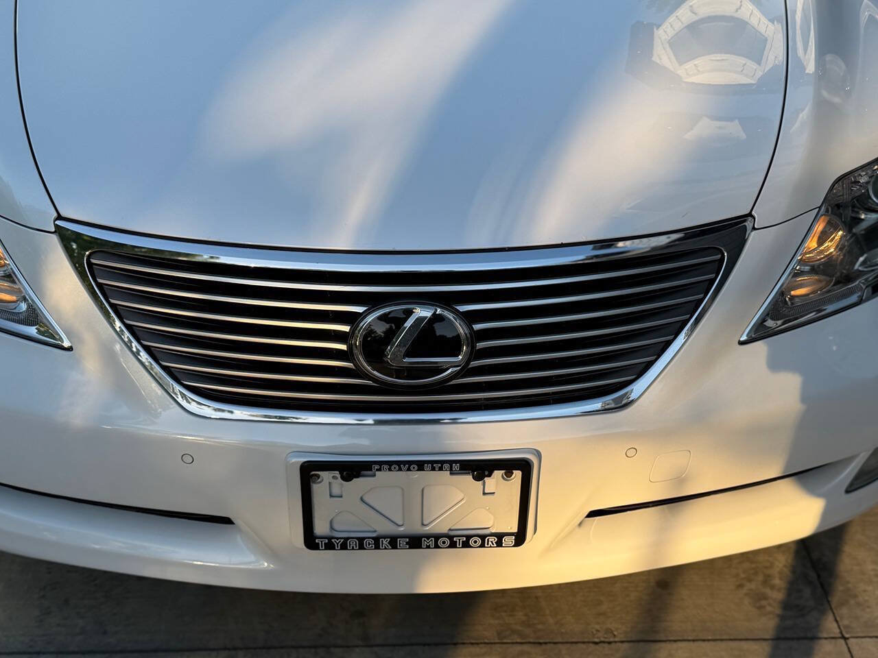 Used 2007 Lexus LS 460 L RWD image 41