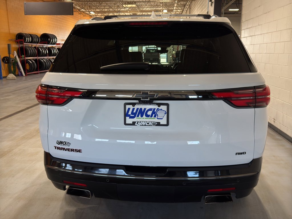 Used 2022 Chevrolet Traverse Premier w/ Redline Edition image 4
