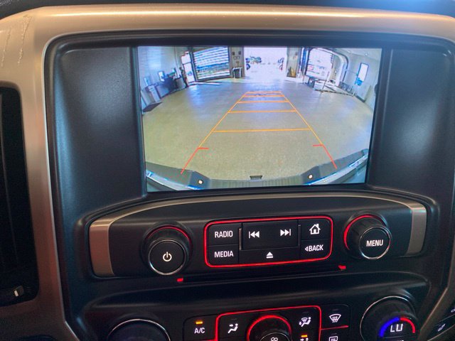 Used 2015 GMC Sierra 2500 Denali w/ Duramax Plus Package AWD/4WD image 31