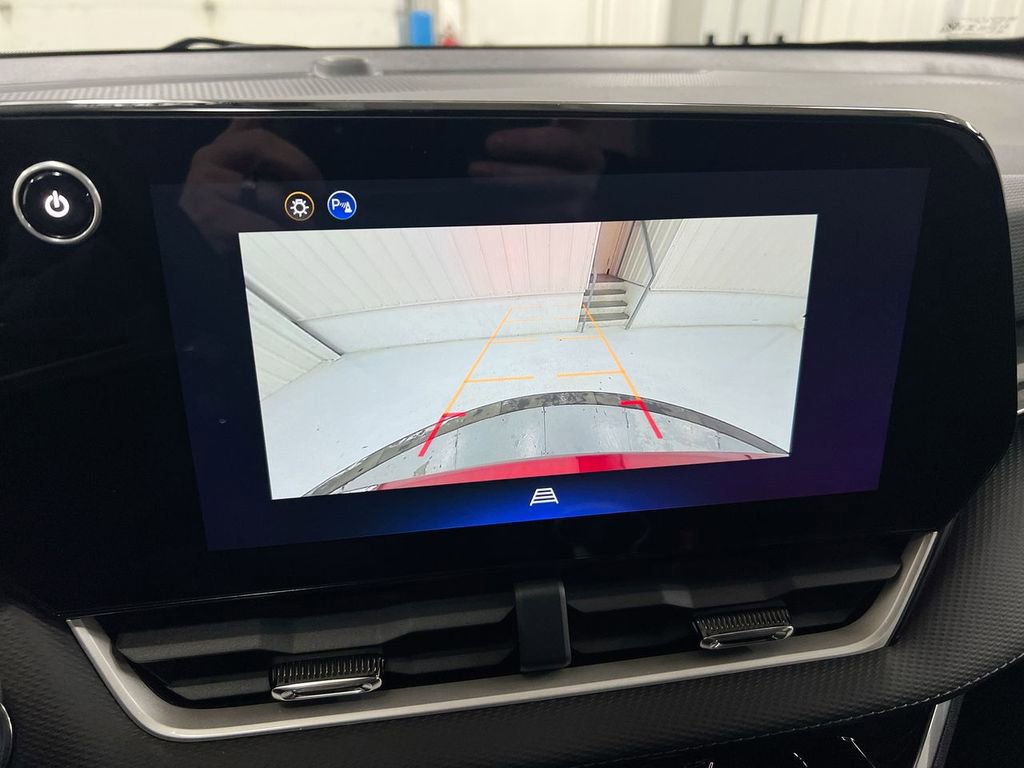 New 2026 Chevrolet Equinox LT image 16