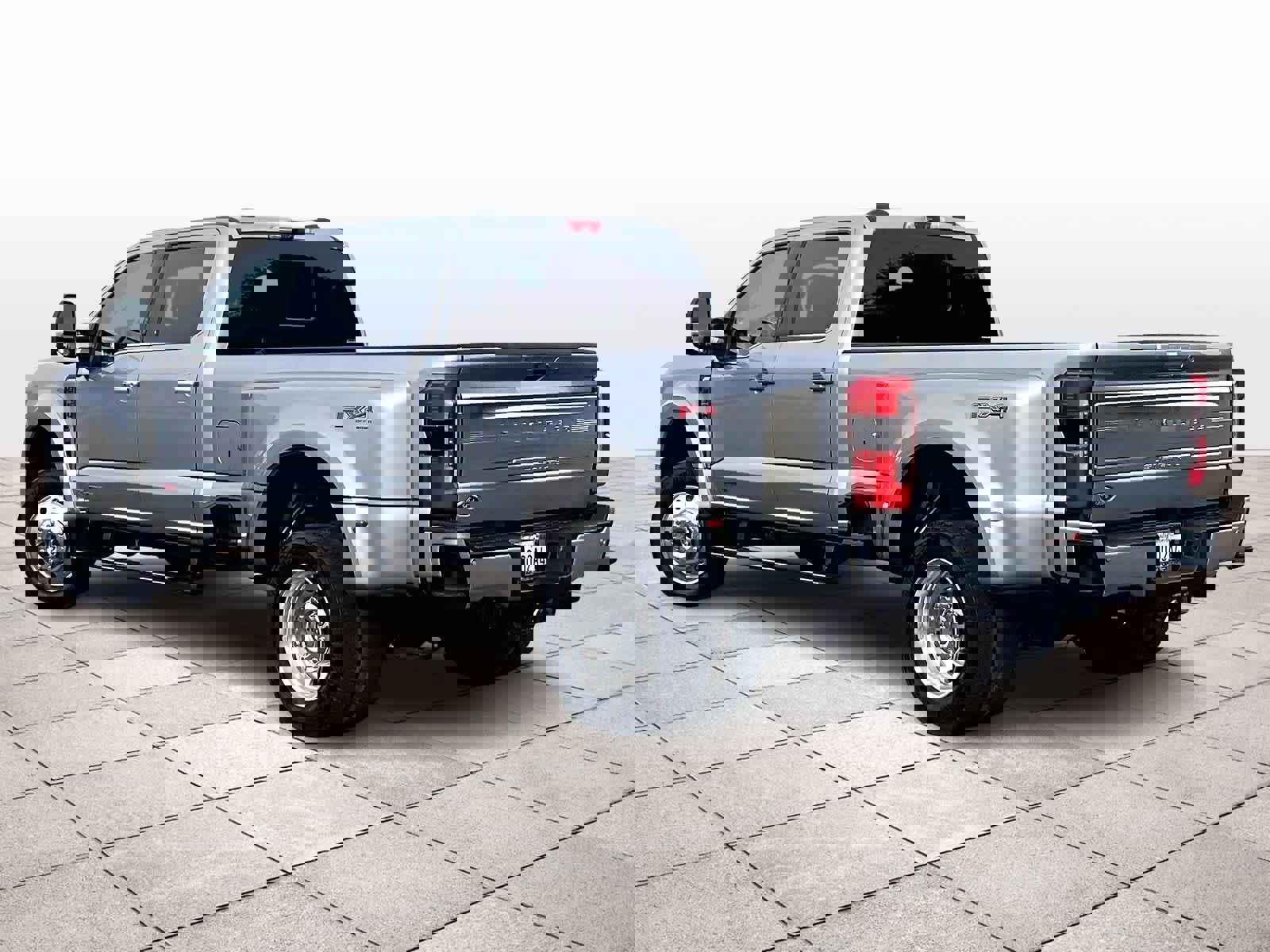 Used 2024 Ford F450 Limited w/ FX4 Off-Road Package AWD/4WD image 14