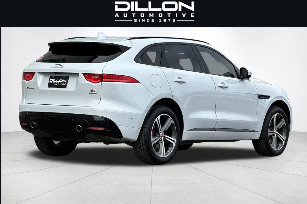 Used 2017 Jaguar F-PACE S AWD/4WD image 4