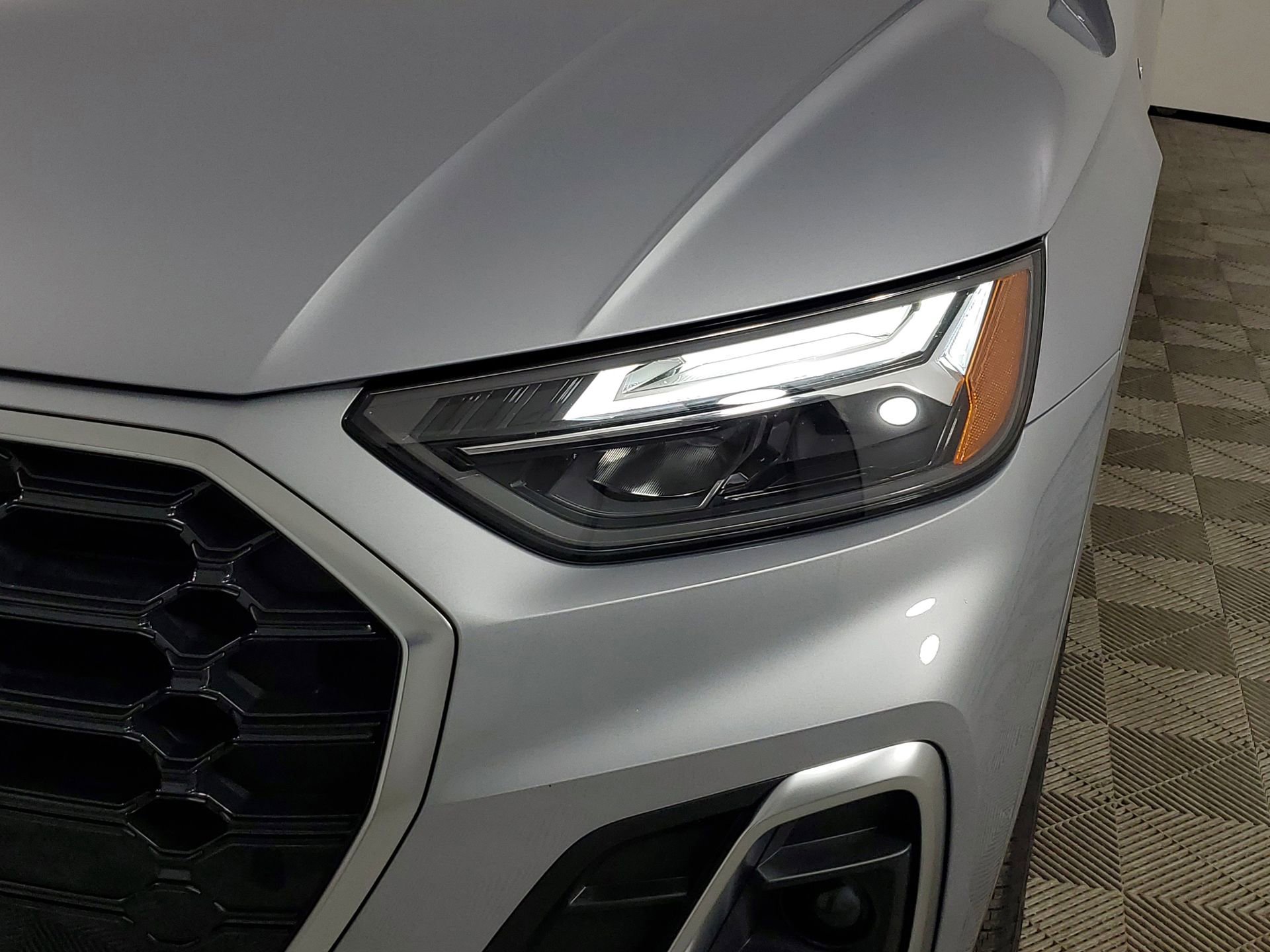 Certified 2024 Audi Q5 2.0T Premium Plus image 16