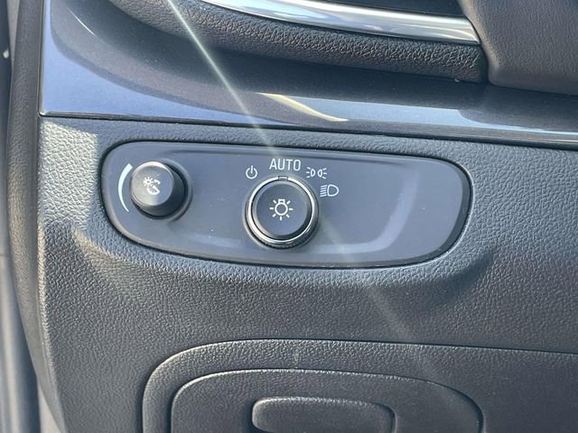 Used 2022 Buick Encore Preferred w/ Safety Package FWD image 16