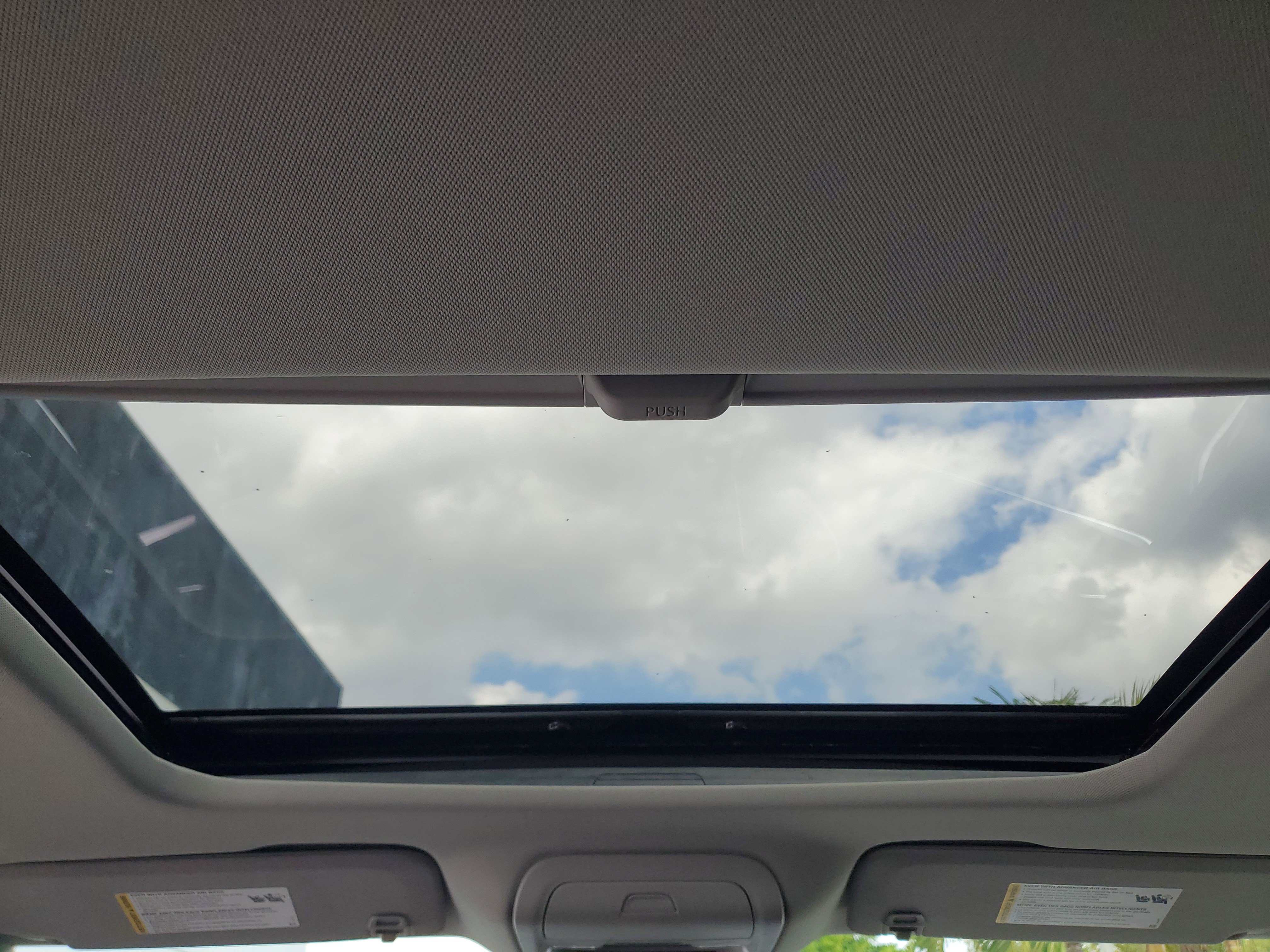 Used 2019 Buick Enclave Avenir w/ Avenir Technology Package image 16