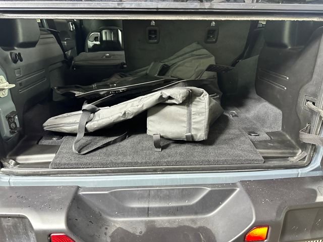 Used 2024 Jeep Wrangler Unlimited w/ Convenience Group image 26