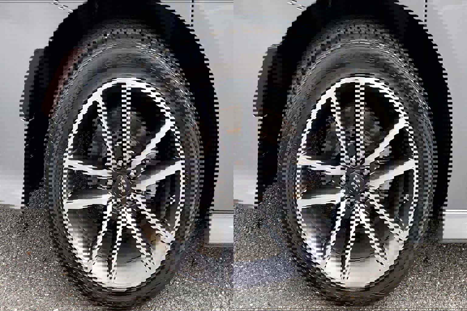 Used 2023 Dodge Charger R/T w/ Technology Group image 35