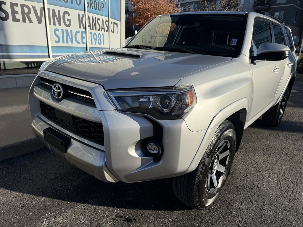 Used 2024 Toyota 4Runner TRD Off-Road image 8