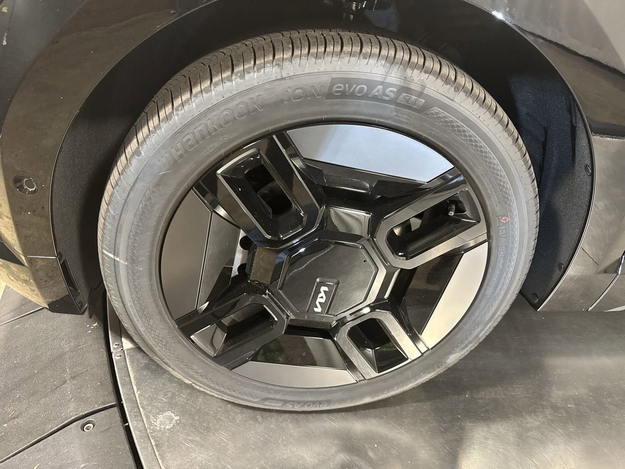 New 2026 Kia EV9 GT-Line image 10