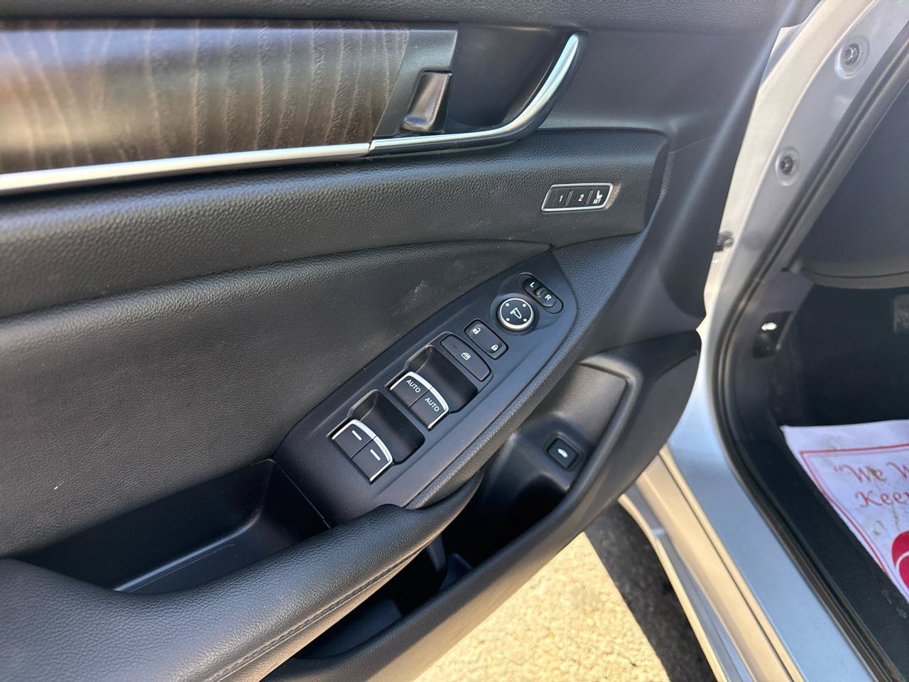Used 2019 Honda Accord Touring image 19