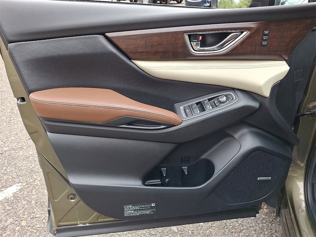 Used 2022 Subaru Ascent Touring image 14