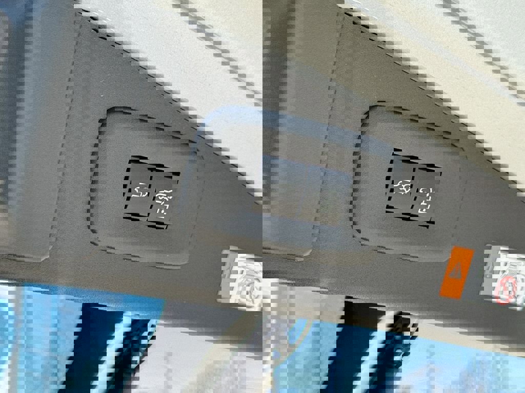 New 2026 Lexus RZ 350e 2WD image 35