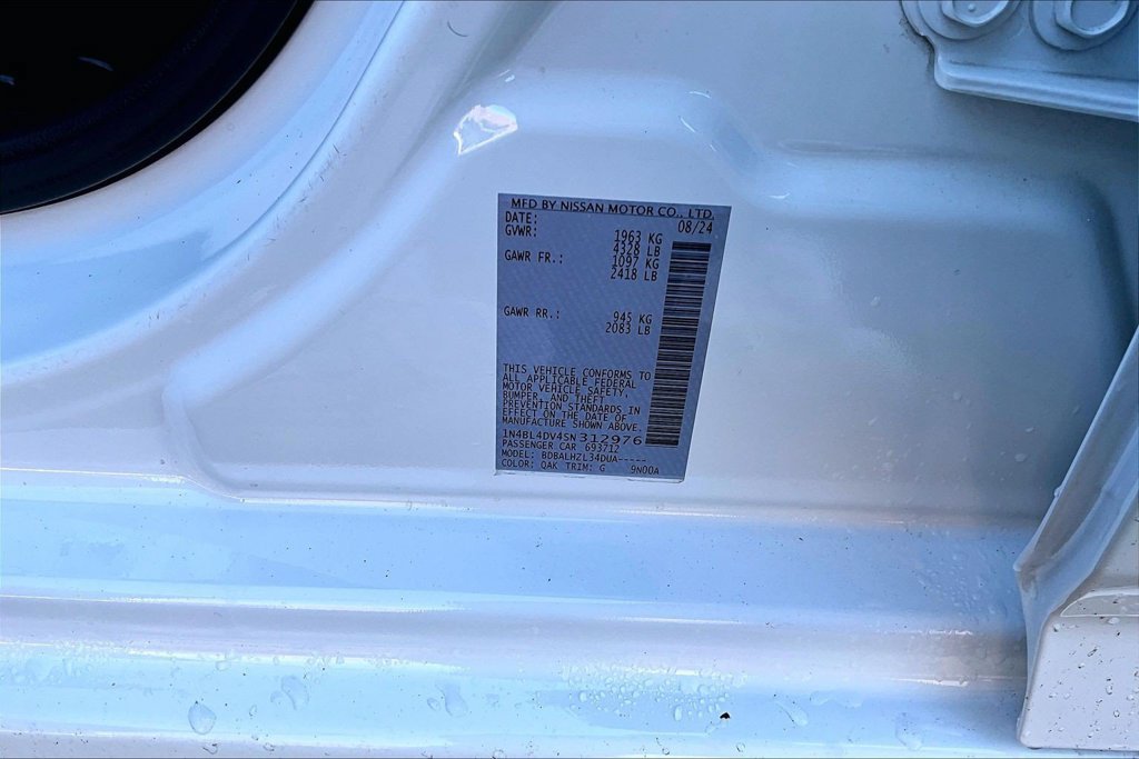 Used 2025 Nissan Altima 2.5 SV FWD image 31