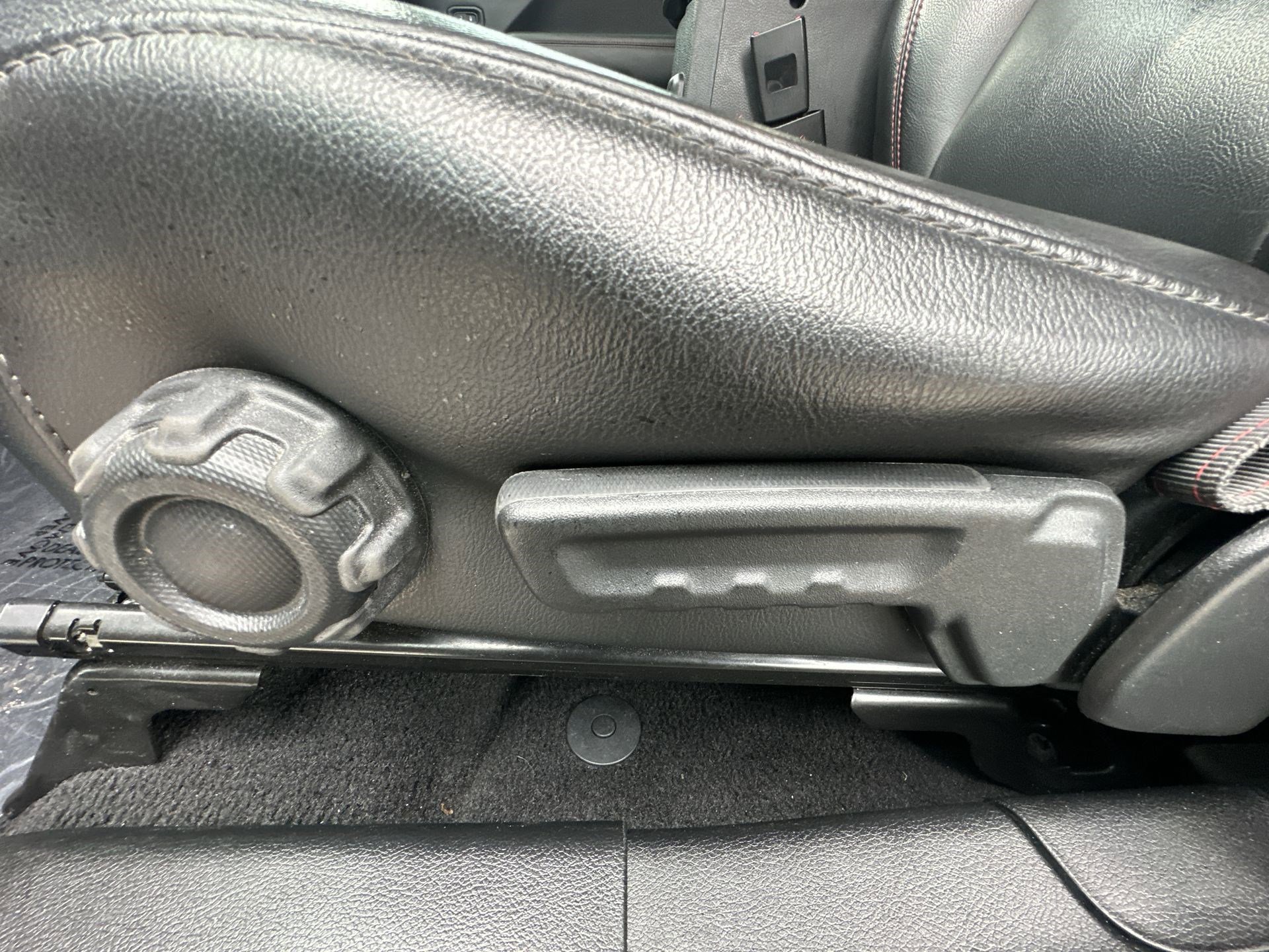 Used 2021 Jeep Wrangler Unlimited Rubicon image 14