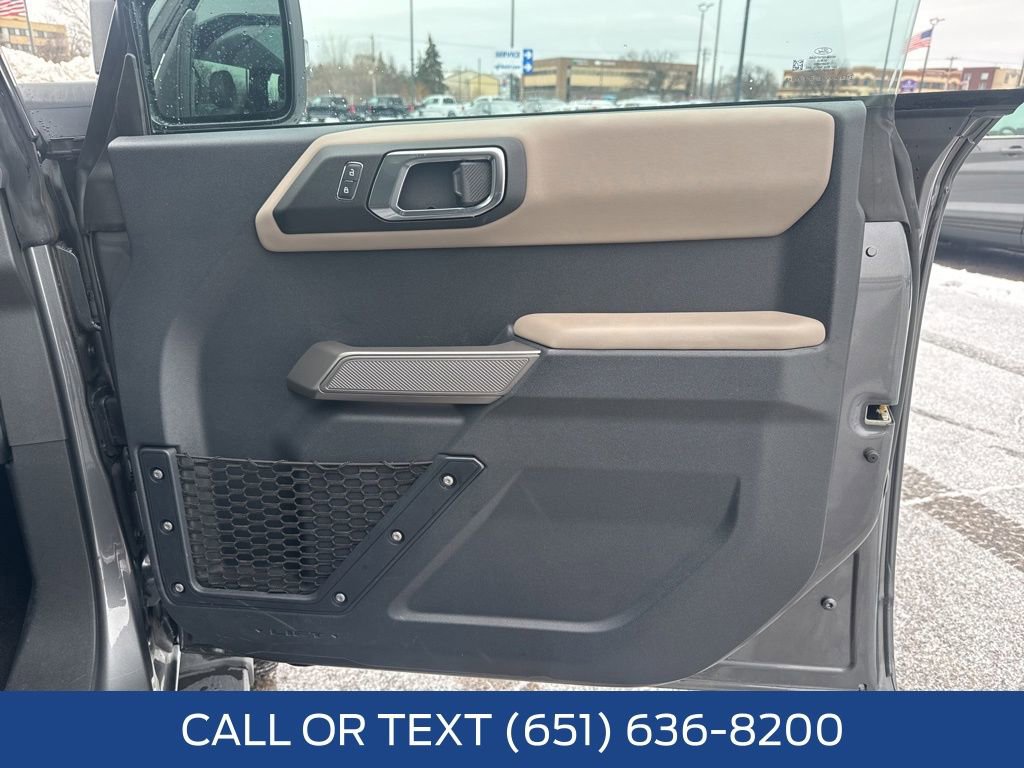 Used 2022 Ford Bronco Wildtrak image 41