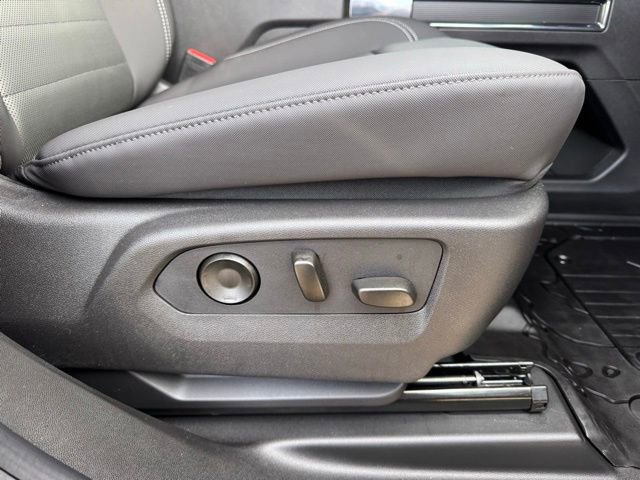 Used 2026 GMC Hummer EV SUV image 26