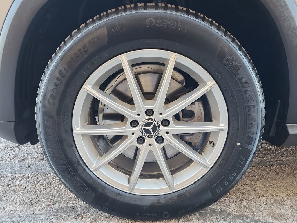 Certified 2025 Mercedes-Benz GLE 350 4MATIC image 10