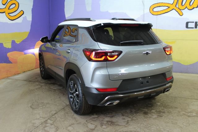 Used 2025 Chevrolet TrailBlazer ACTIV w/ Convenience Package image 6