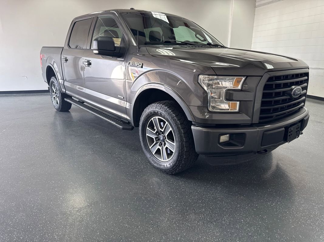 Used 2015 Ford F150 XLT w/ Equipment Group 301A Mid AWD/4WD image 2