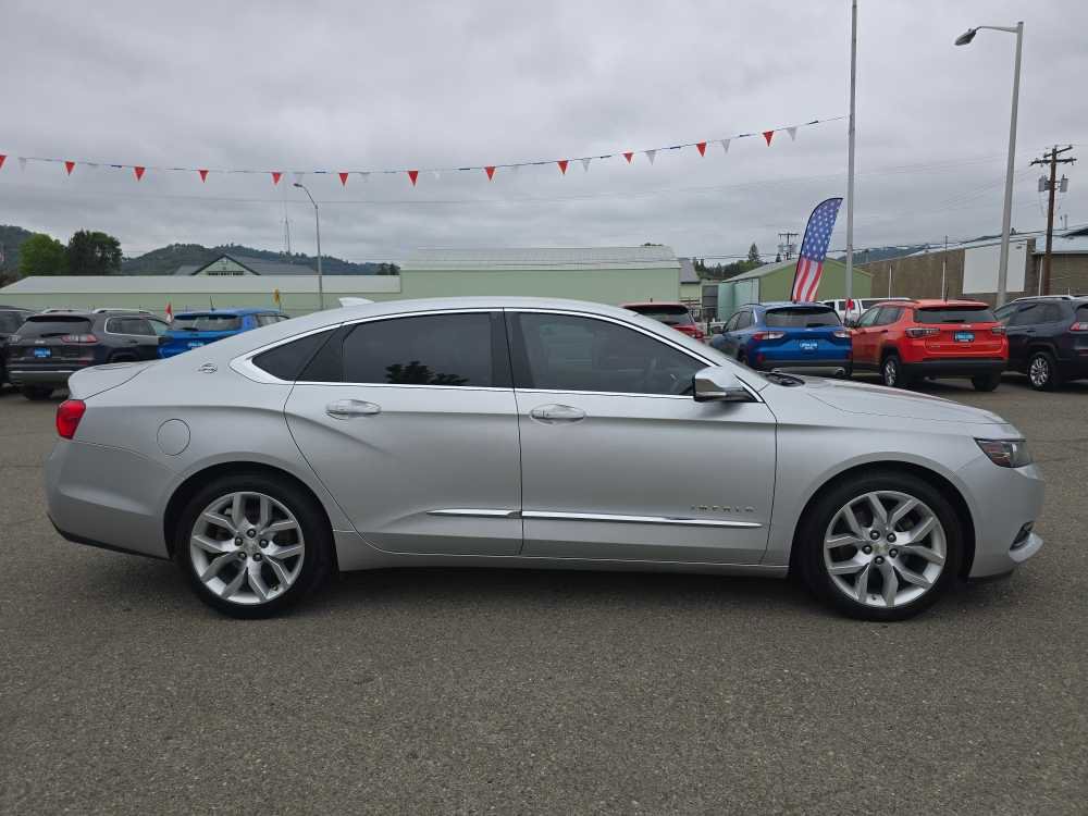 Used 2017 Chevrolet Impala Premier w/ Enhanced Convenience Package FWD image 6