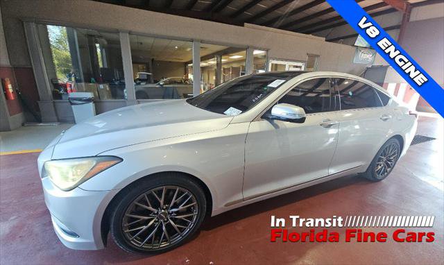 Used 2015 Hyundai Genesis 5.0 RWD image 2