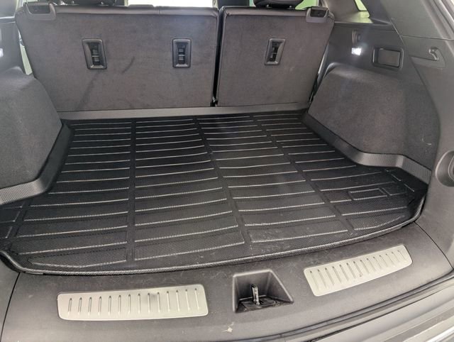 Used 2025 Cadillac XT5 Premium Luxury image 30