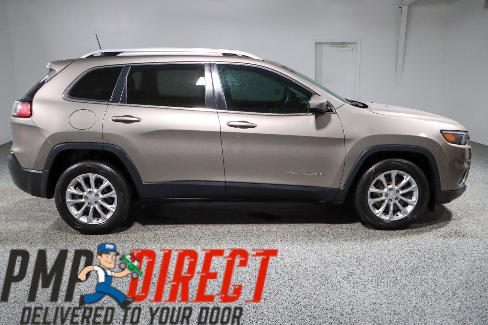 Used 2019 Jeep Cherokee Latitude w/ Popular Appearance Group image 6