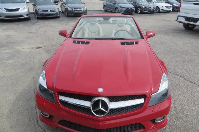 Used 2012 Mercedes-Benz SL 550 image 18
