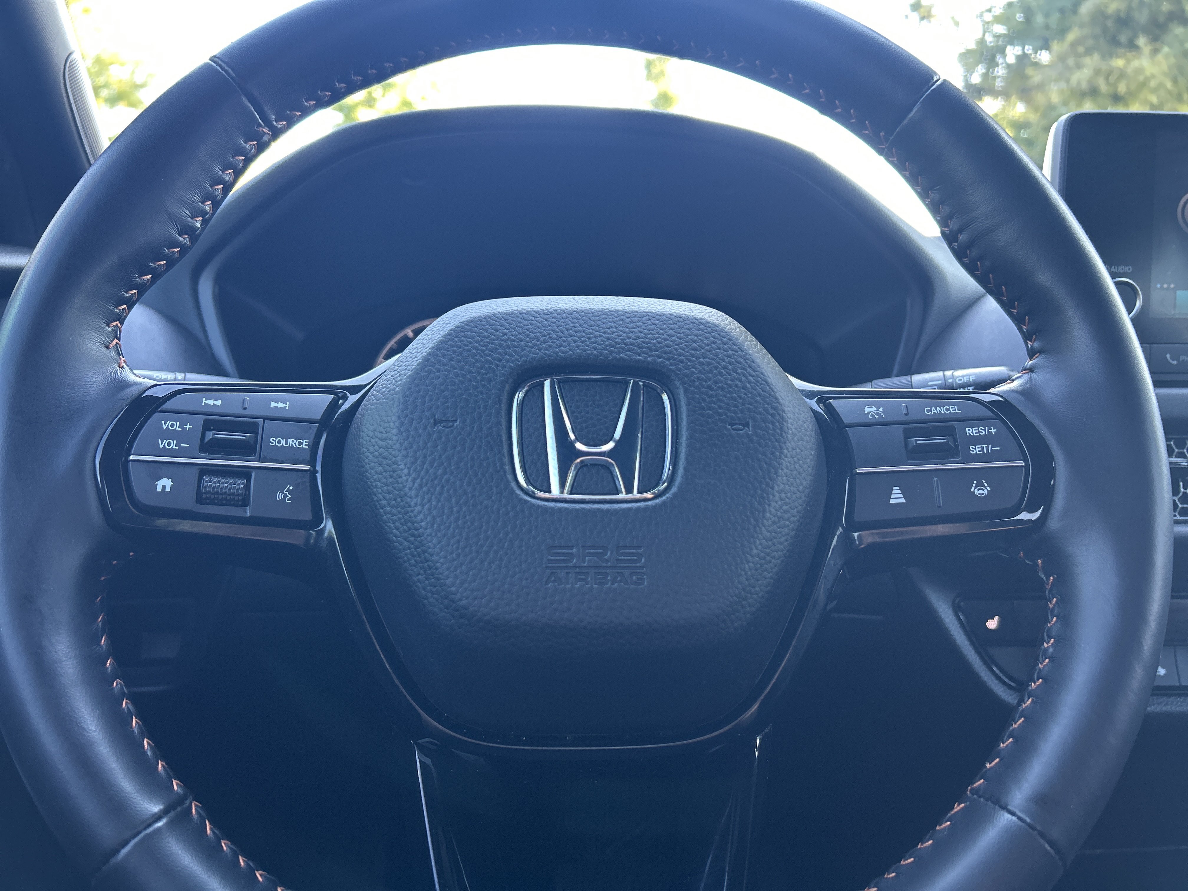 Certified 2025 Honda HR-V Sport image 17