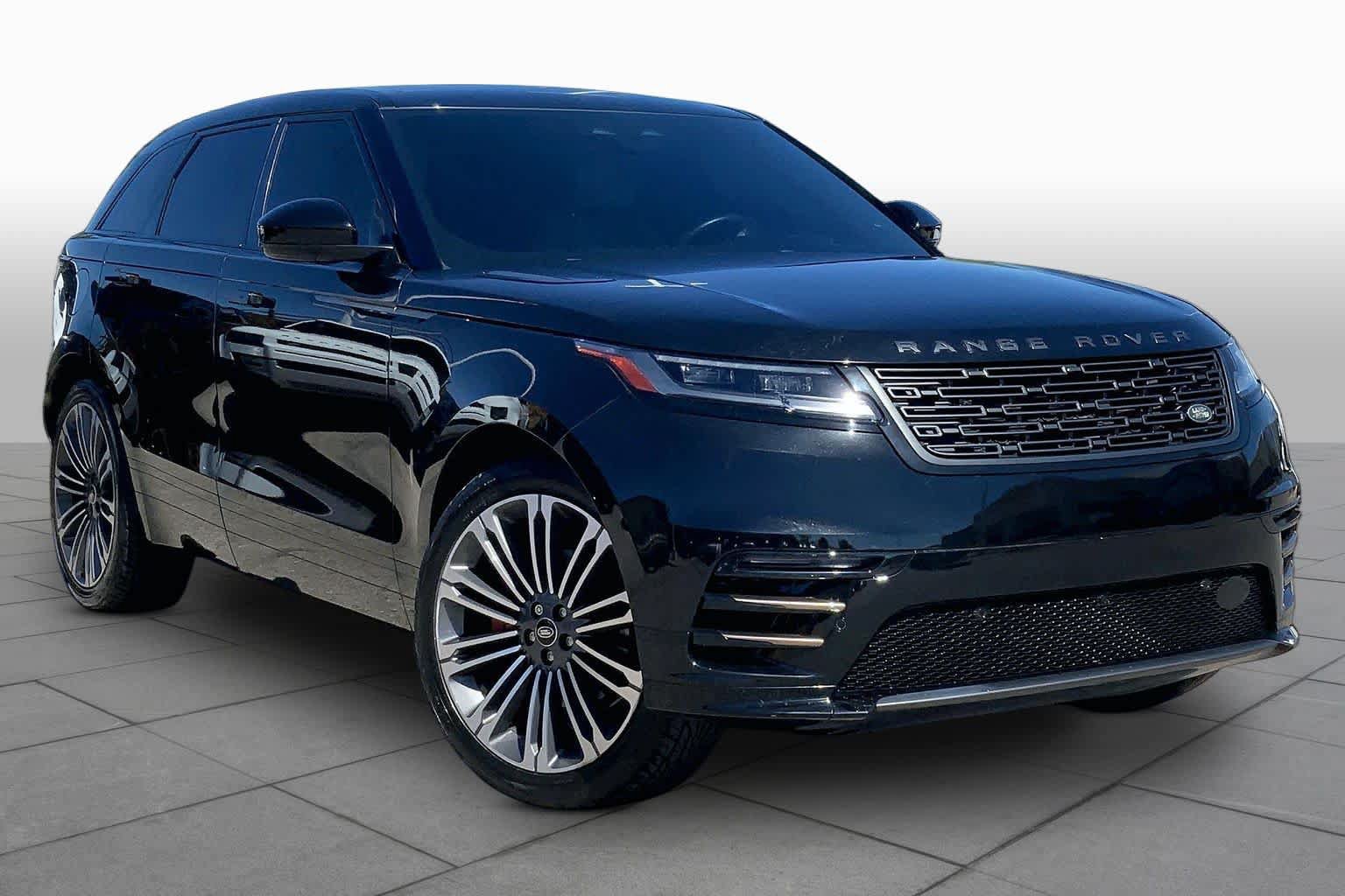 Used 2024 Land Rover Range Rover Velar Dynamic SE AWD/4WD image 3