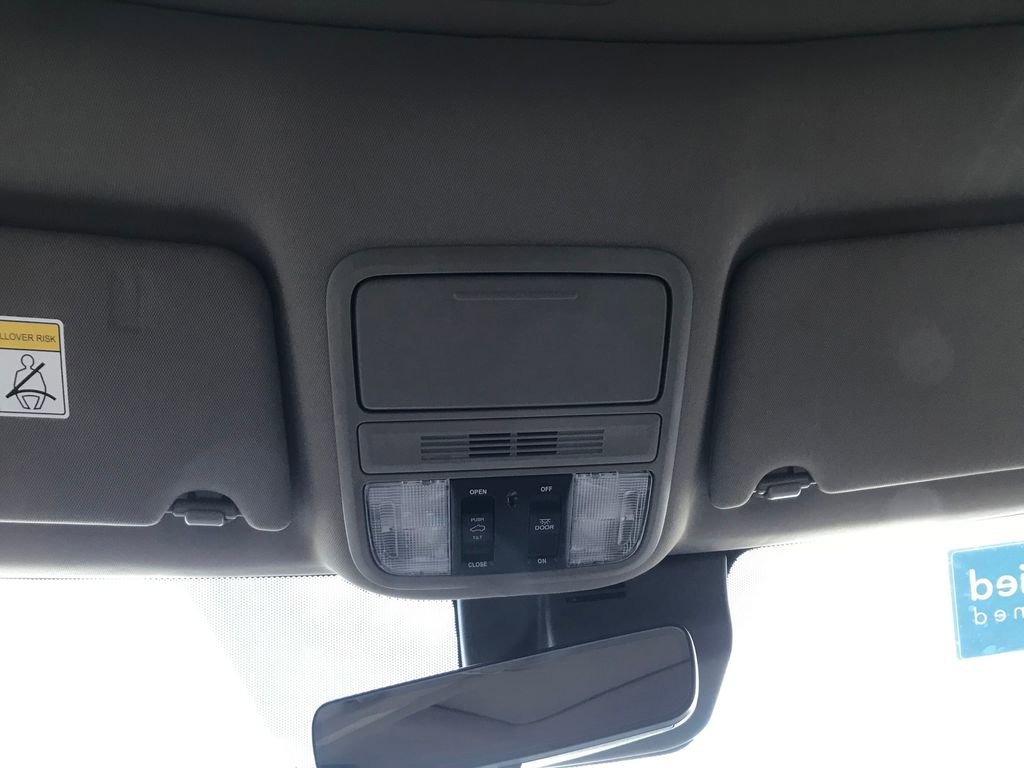 Certified 2022 Honda Pilot Special Edition image 25