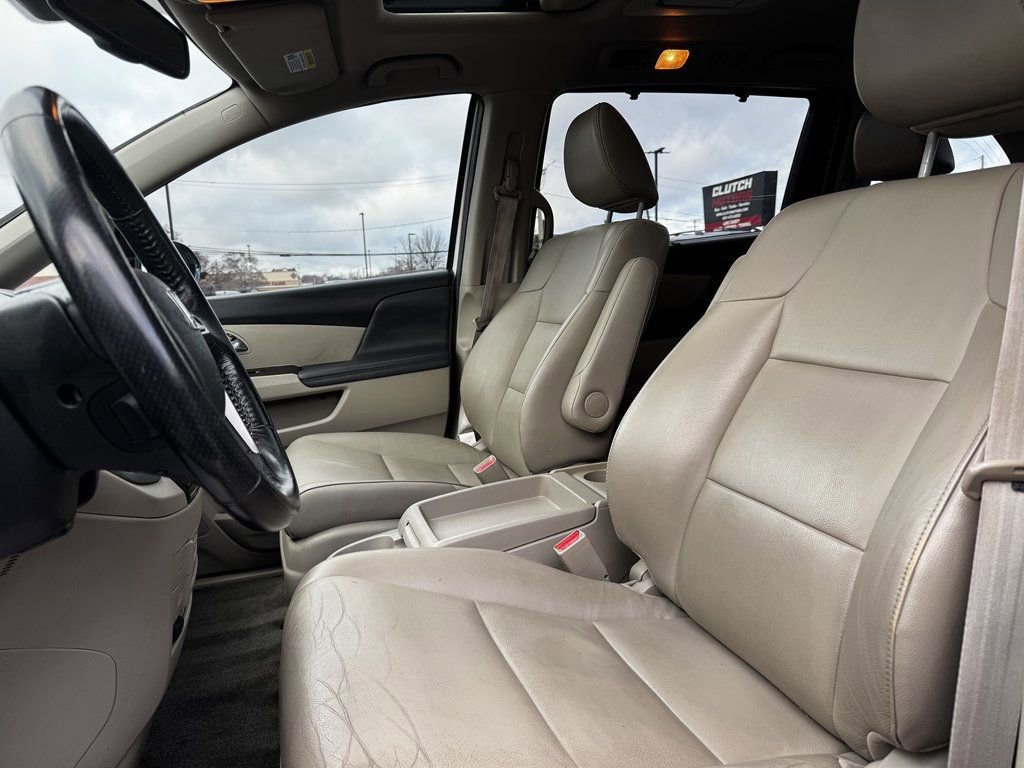 Used 2015 Honda Odyssey Touring image 18